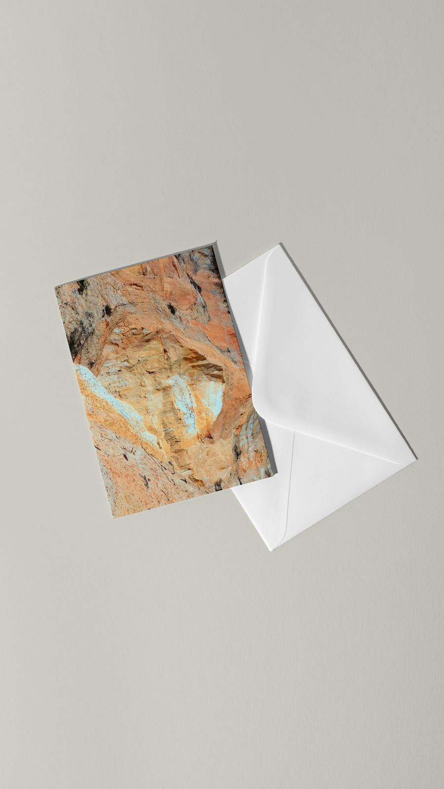 Yiningie - Card
